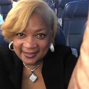 Meet your Posher, Ovella